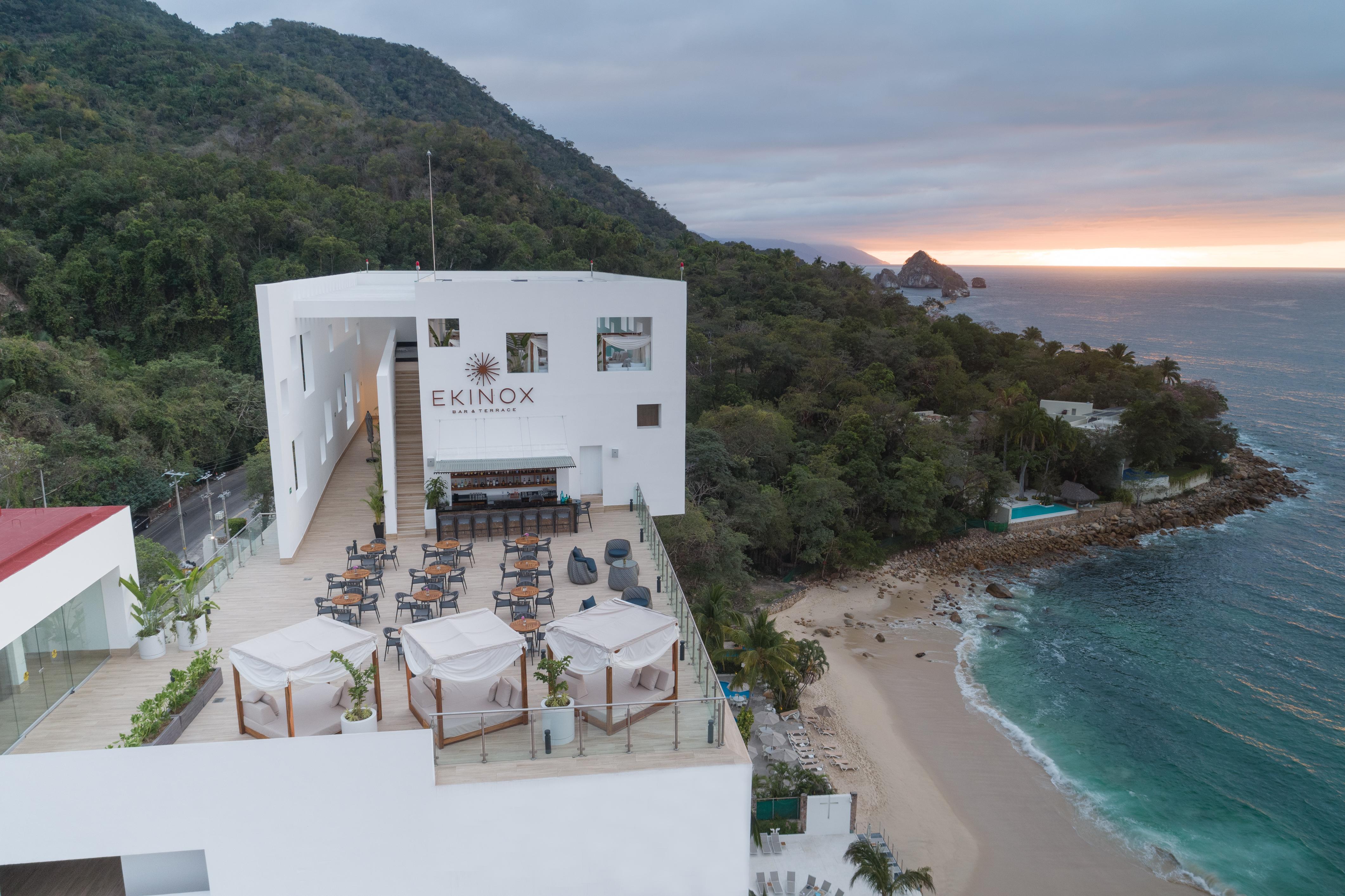 Grand Park Royal Puerto Vallarta Hotel Exterior photo